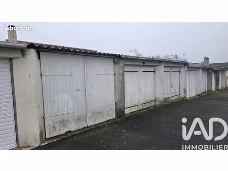 parking/box 16 m² dinan