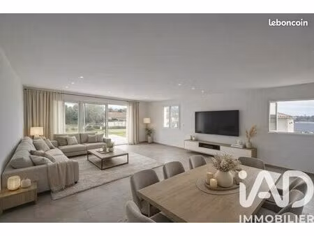 villa 7 pièces 150 m²