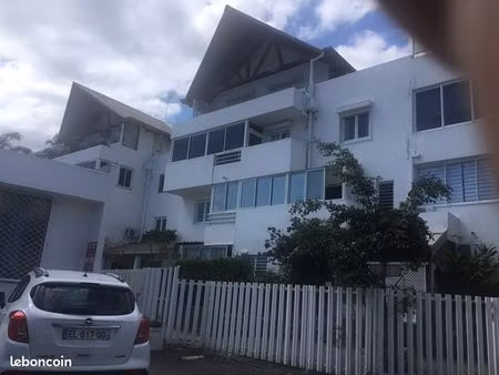 appartement t2 à boucan- canot