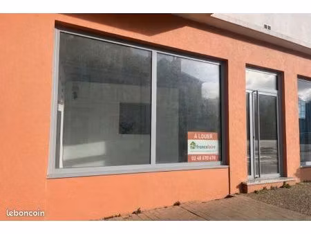 local commercial 62 m²