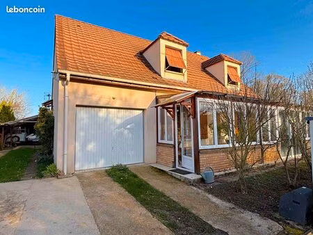 maison 6 pièces 150 m²