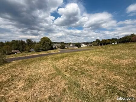 terrain 676 m² lavernat