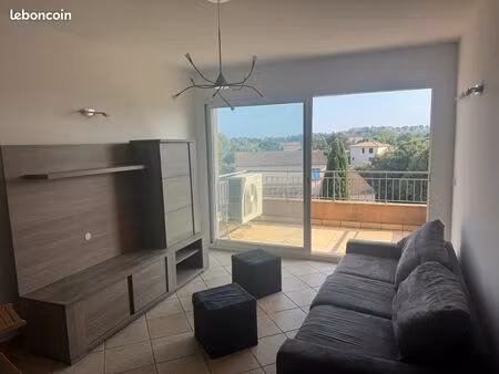 appartement t3 de 70 m2 au centre d’aléria
