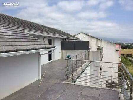 a louer - t2 lumineux