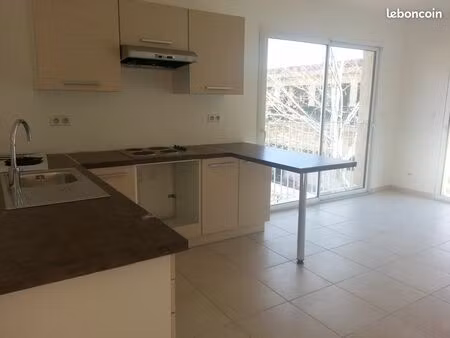 a louer t2 sur furiani vide