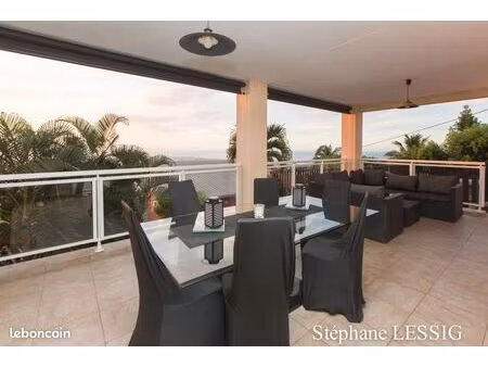 la possession – maison villa avec vue océan et piscine + studio