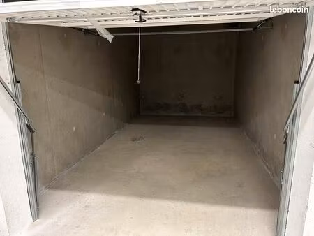 garage à louer