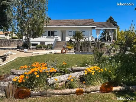 maison 6 pièces - 4 chambres - 162 m2