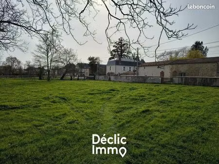 terrain 1 200 m² airvault