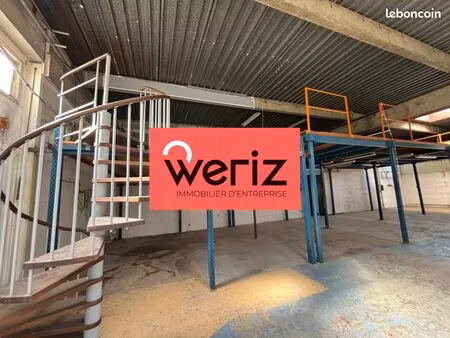 local industriel 215 m²