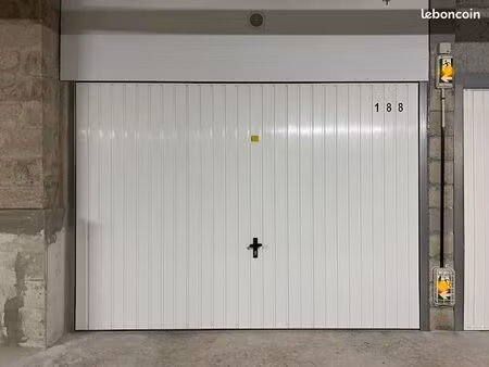 box de 15 45 m²