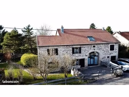 ferme 8 pièces 225 m²