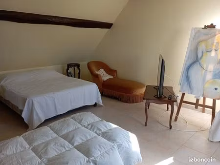 longère dans petit hameau