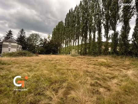 terrain 1142 m² le trait