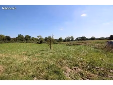 terrain 1 069 m² mesnieres en bray