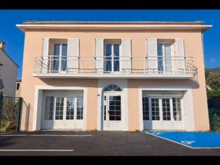 bureau à louer- parking privatif