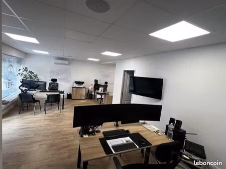 bureau avec stockage bastia