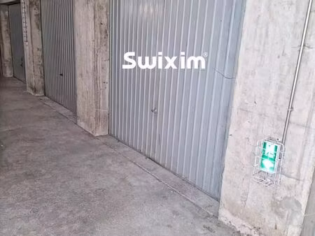 parking/box 1 pièce 16 m²