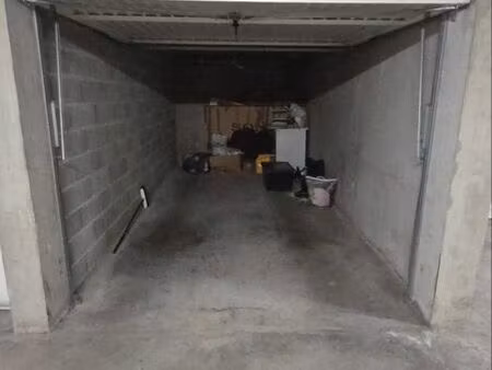 vend garage à vétraz-monthoux