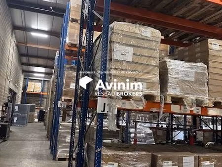 local 7834 m² althen-des-paluds