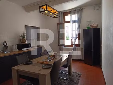 a vendre t4  2 chambres  grande cave et double garage