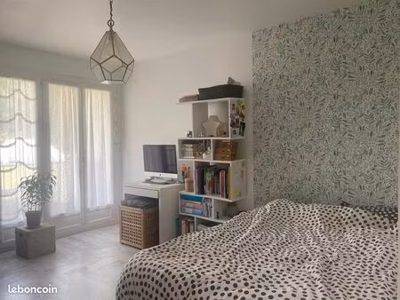 joli t1 gaillard secteur calme