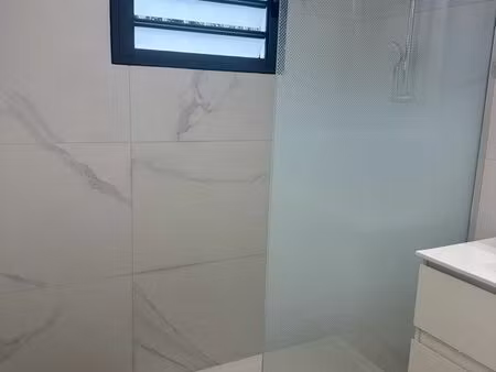 maison f4 avec jardin arboré et varangue quartier bœuf mort – la possession