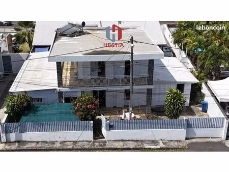 villa 5 pièces 110 m²