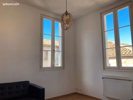 appartement t2 hyper-centre en parfait état  très lumineux