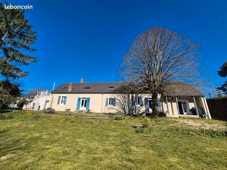 longère 9 pièces 160 m²