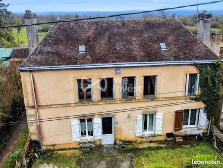maison 5 pièces 157 m²