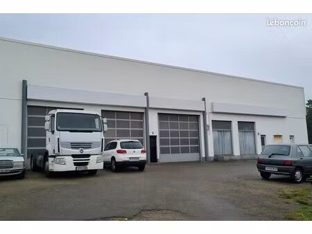 batiment commercial ou entrepot stockage