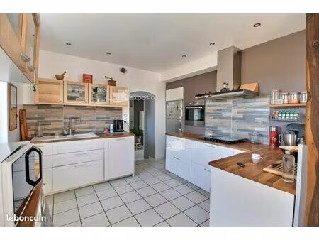 maison 6 pièces 150 m²