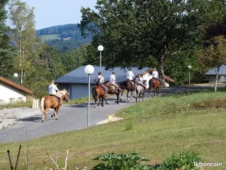pavillon avec vue au calme en corrèze