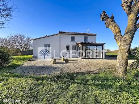 maison de village 4 pièces 92 m²