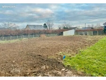 terrain à bâtir de 929 m2 - angerville l’orcher