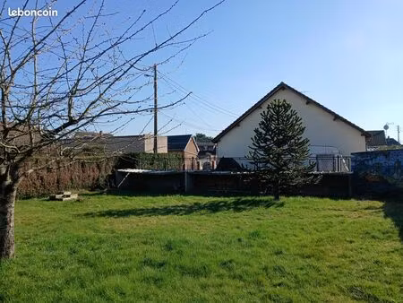 terrain à bâtir 280 m²