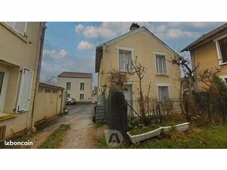 maison 2 pièces 47 m²