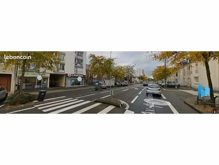 local 28 m² le mans