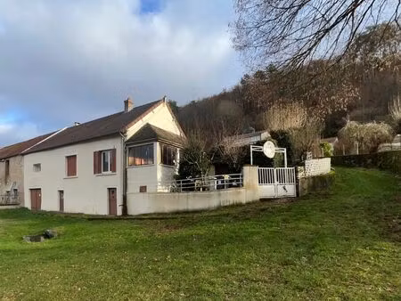 30 min dijon ouest - sur un terrain de 755 m² - maison 95 m² sur sous sol complet