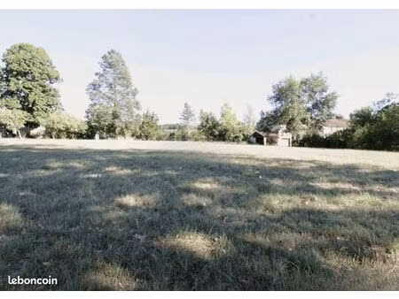 terrain 2 861 m² briatexte