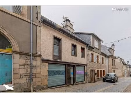 immeuble 153 m² egletons