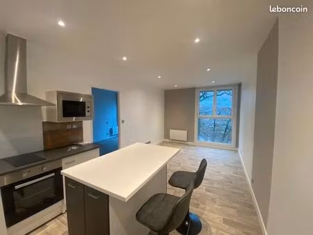 appartement t2 37.86 m2