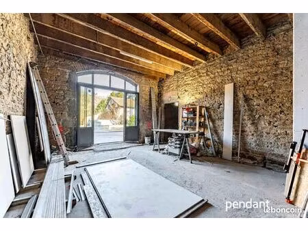 appartement 3 pièces 89 m²