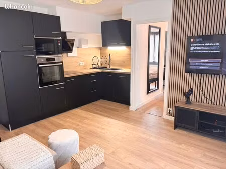 t2 33m² rénové - viry - parking privatif