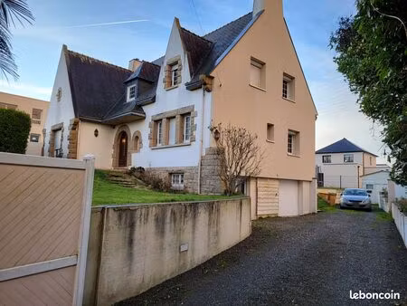 maison néo-bretonne