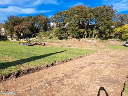 terrain 350 m² villelaure