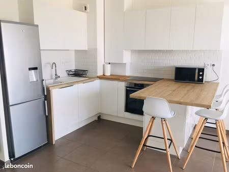 a vendre t2 récent 46 m² avec grande terrasse  garage fermé et parking – beaumont (74160)