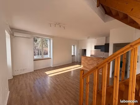 appartement t2 duplex avec terrasse