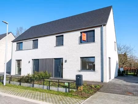 maison à louer à sijsele € 1.350 (llxip) | zimmo